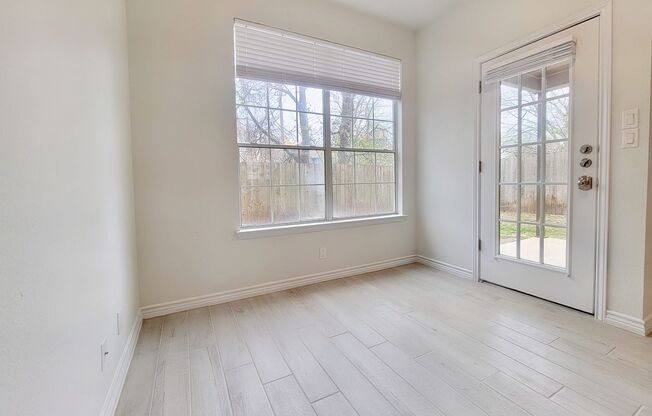 Stylish 3 Bed, 2.5 Bath Home in Austin!