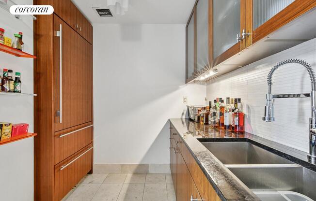 2 beds, 2.5 baths, 1,560 sqft, $12,500, Unit 2801