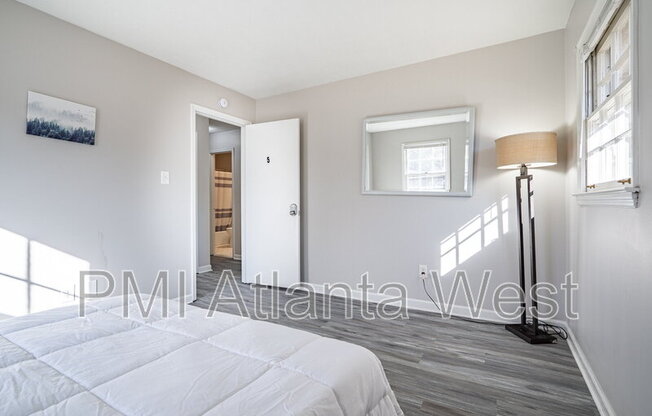 2135 KNIGHTON DR