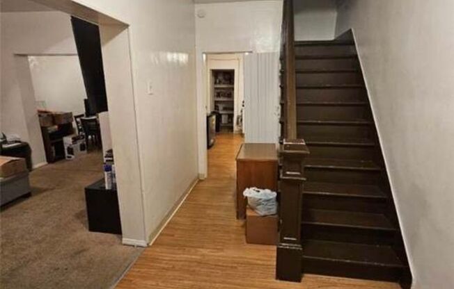 742 Middle ave