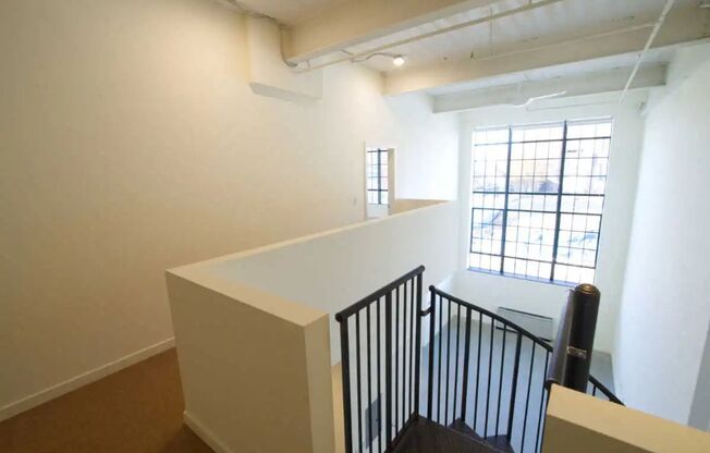 2 beds, 2 baths, 1,279 sqft, $2,450, Unit 116