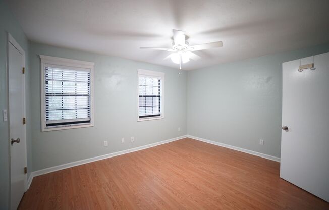 2 beds, 2.5 baths, $1,500, Unit APARTMENT B