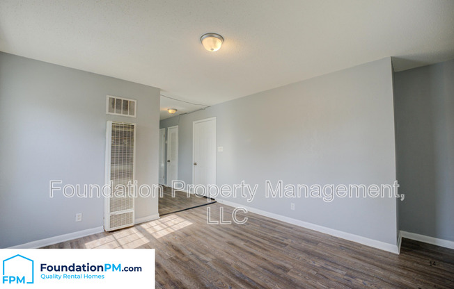 741 NEPTUNE ST