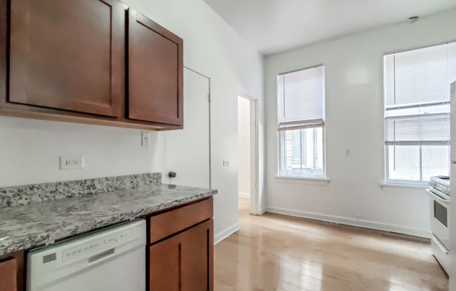 1821 West North Ave.
