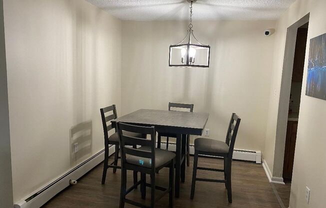 1 bed, 1 bath, $1,600, Unit 54