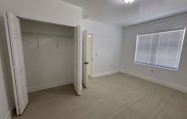 2 beds, 1 bath, 550 sqft, $1,550, Unit Unit 08