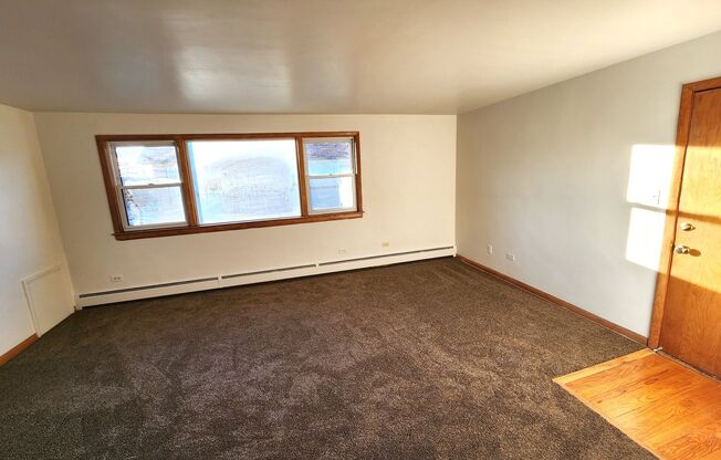 Suburban Renters 2408