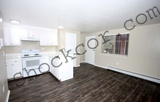 1 bed, 1 bath, 465 sqft, $1,200, Unit 108