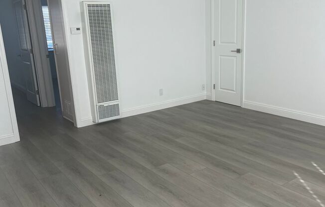 2 beds, 1 bath, 802 sqft, $2,595, Unit 6700-A