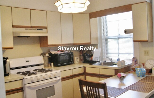 1675 BEACON ST