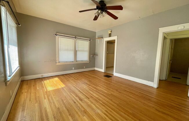 3-4 Bed standalone AVAILABLE NOW!