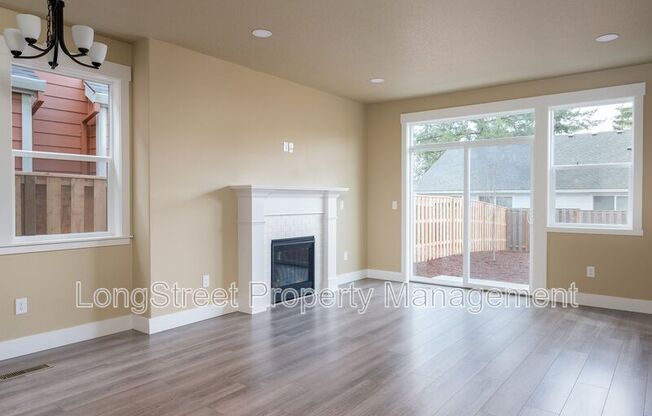 8517 SE 89 AVE