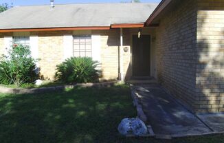 2107 Crested Walk