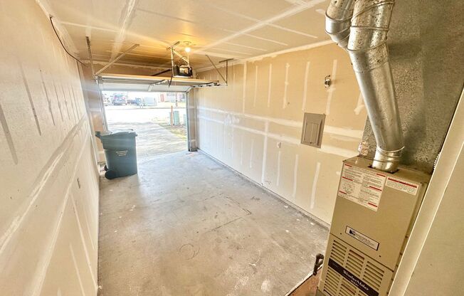 2 beds, 1.5 baths, $1,650, Unit 1