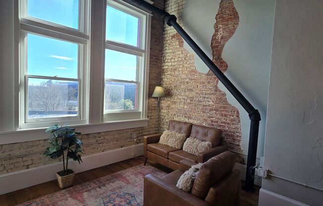 1 bed, 1 bath, 600 sqft, $1,295, Unit 208 BTB - A