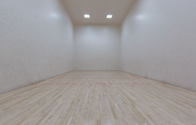 2 beds, 2 baths, $1,600, Unit # 2169