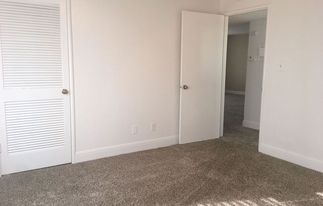 2 beds, 1 bath, $1,550