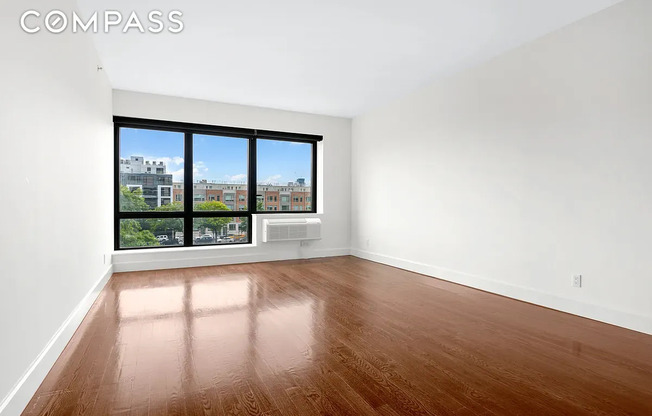 11 25 45 AVE