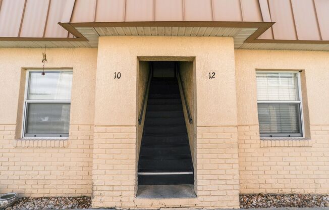 Hamilton House Apartments