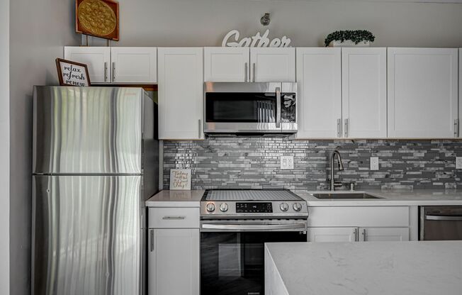 1 bed, 1 bath, $2,000, Unit # 245