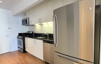 Studio, 1 bath, 479 sqft, $3,400, Unit ADDISON7H