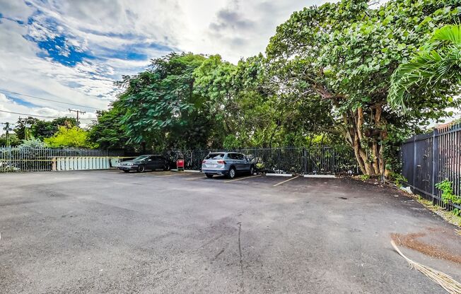 Studio, 1 bath, 400 sqft, $1,600, Unit 50-6