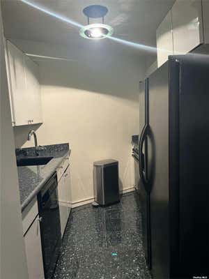 Studio, 1 bath, $2,200, Unit 11P