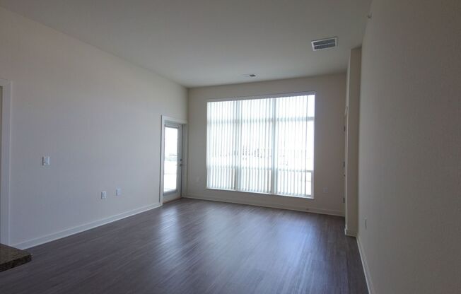 2 beds, 2 baths, 1,192 sqft, $1,950, Unit C302