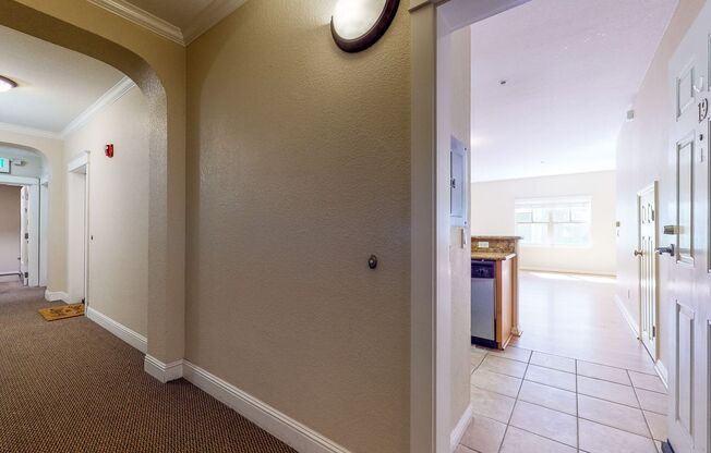 1 bed, 1.5 baths, $1,995, Unit #19