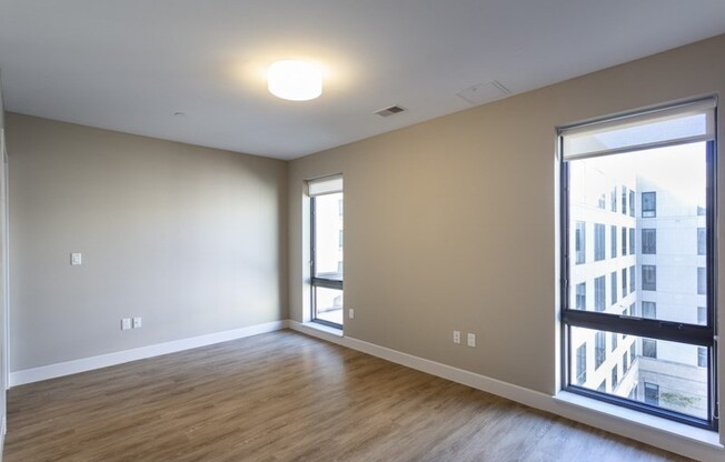 1 bed, 1 bath, 700 sqft, $3,685, Unit 203