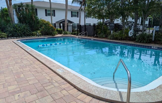 2 beds, 2 baths, $1,600, Unit # 16202