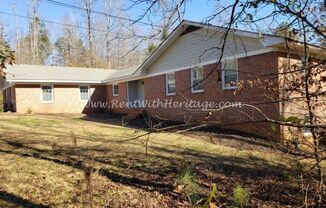 3 beds, 2.5 baths, $2,050