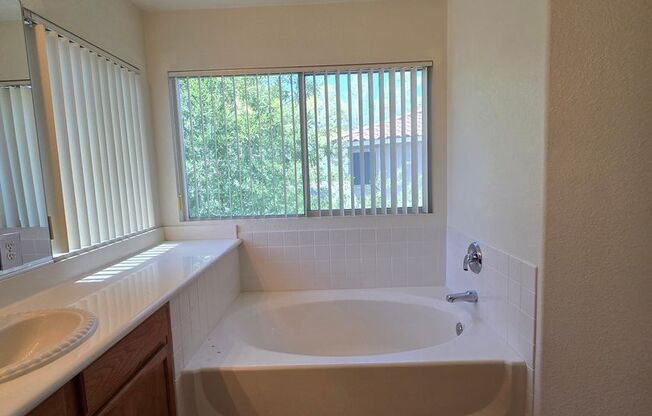 3 beds, 3 baths, $2,395