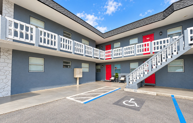 5831 SW 36 Ct