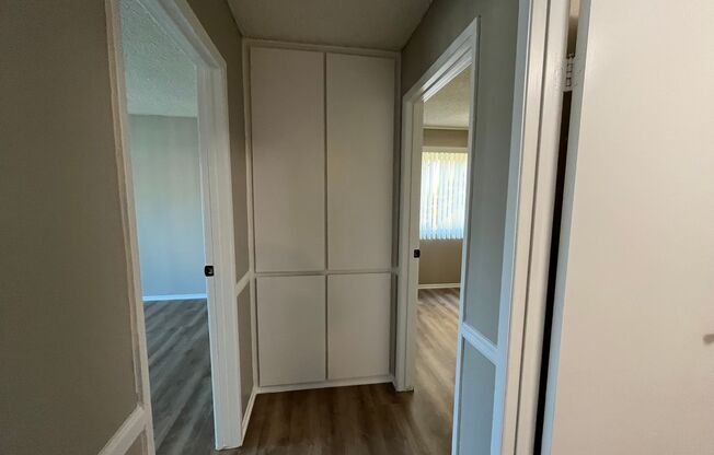2 beds, 1 bath, 980 sqft, $2,500, Unit 046
