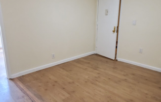 295 GRAHAM AVE