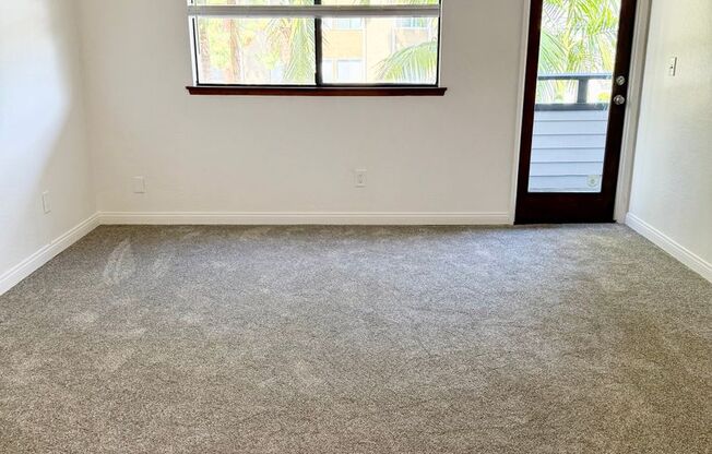 Stylish Condo in Mission Hills