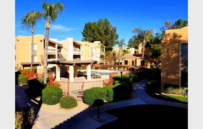 1 bed, 1 bath, 700 sqft, $1,100, Unit 187