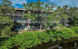 9001 TUDOR DR