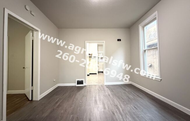 2 beds, 1 bath, $950