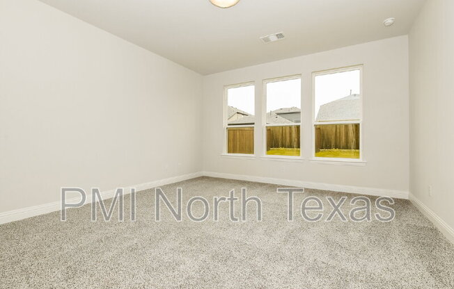 3106 CORDELIA DR