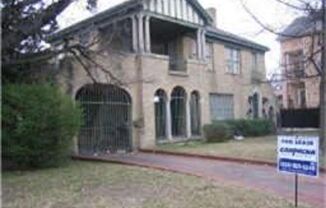 4626-B Columbia Ave