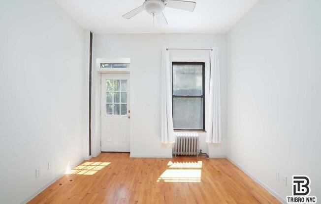 1 bed, 1 bath, $3,700, Unit RE