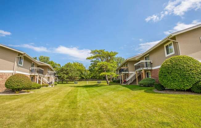Lush Green Outdoor Spaces at Glen Hills Apartments, Glendale, WI, 53209