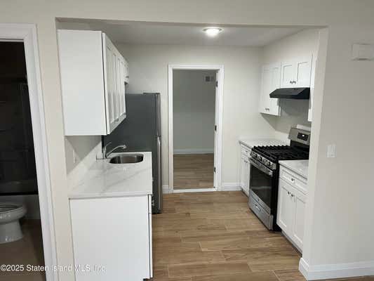 14 DOLE ST