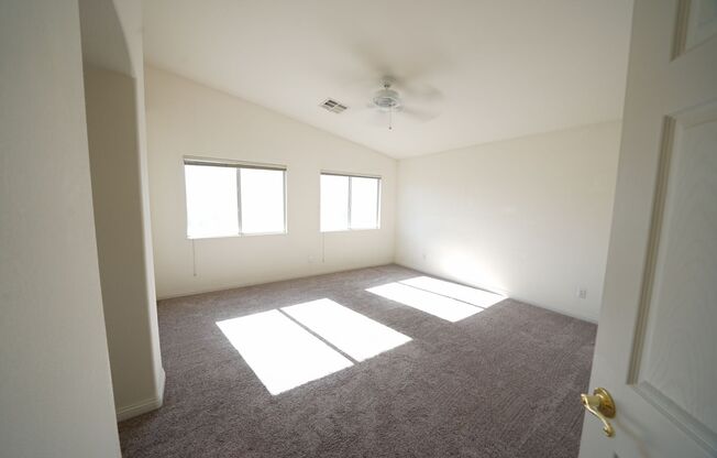 2 beds, 2 baths, $1,595, Unit -Clark County-