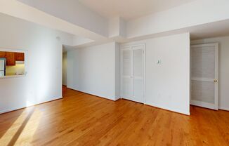 2 beds, 1 bath, $2,550, Unit Unit 31