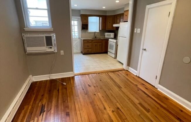 3 beds, 1 bath, $1,795