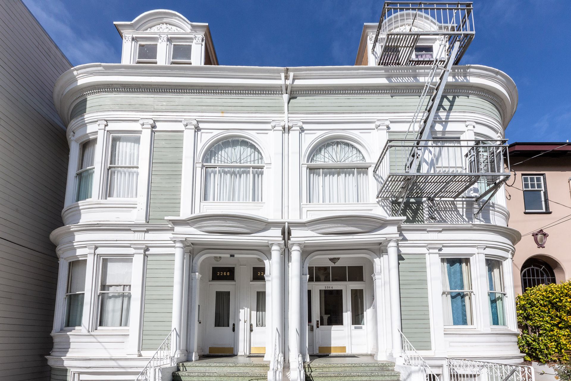 Cow Hollow: Remodeled Studio 1 Block from Union Street
