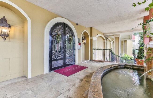 Beautiful 1st Floor Corner Condo – Modern Living with Prime Location!